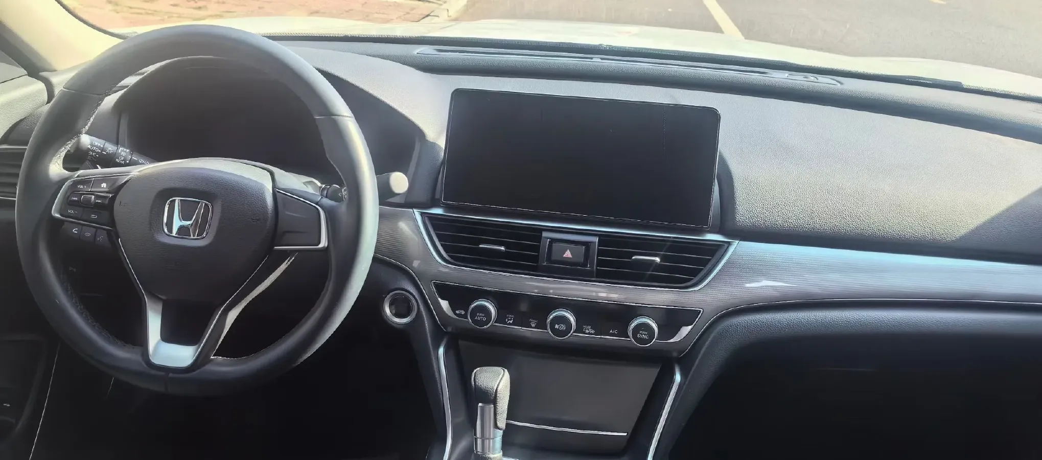 2022 Honda Accord 1.5T 194HP L4 CVT,autocango,china used car exporter,china ev exporter,chinese used car exporter,chinese used ev exporter