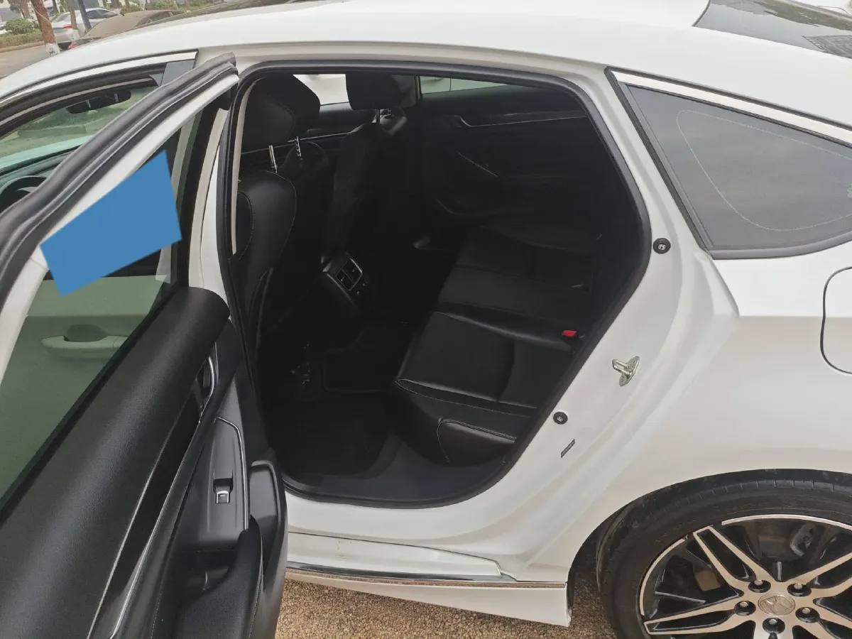 2022 Honda Accord 1.5T 194HP L4 CVT,autocango,china used car exporter,china ev exporter,chinese used car exporter,chinese used ev exporter