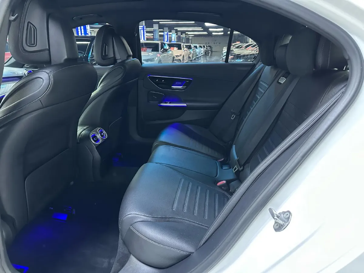 2022 Mercedes-Benz C Class 1.5T 204HP L4 9AT,autocango,china used car exporter,china ev exporter,chinese used car exporter,chinese used ev exporter