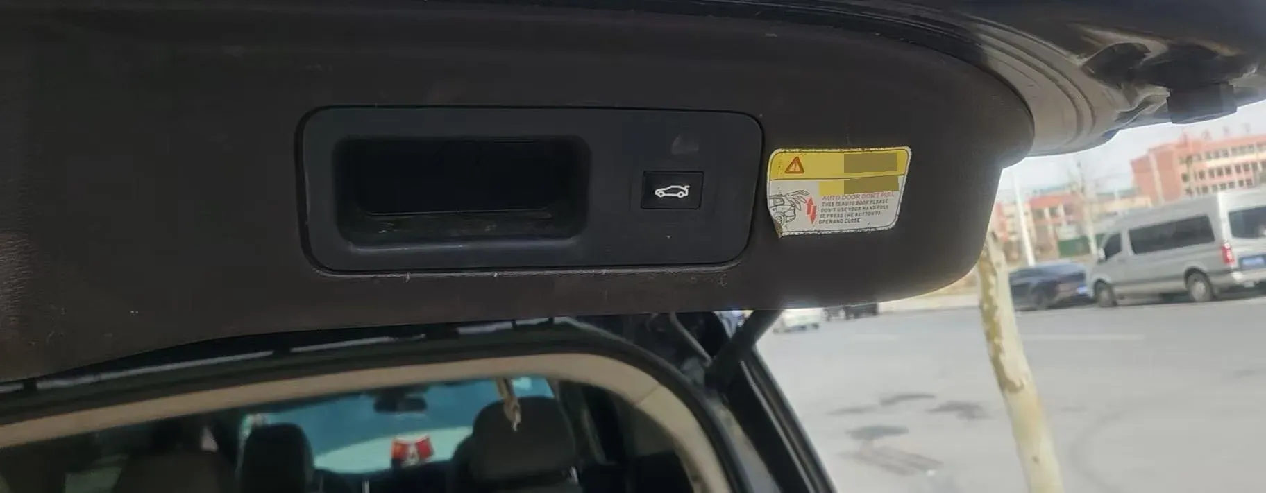 2021 GAC Trumpchi M8 2.0T 252HP L4 8AT,autocango,china used car exporter,china ev exporter,chinese used car exporter,chinese used ev exporter