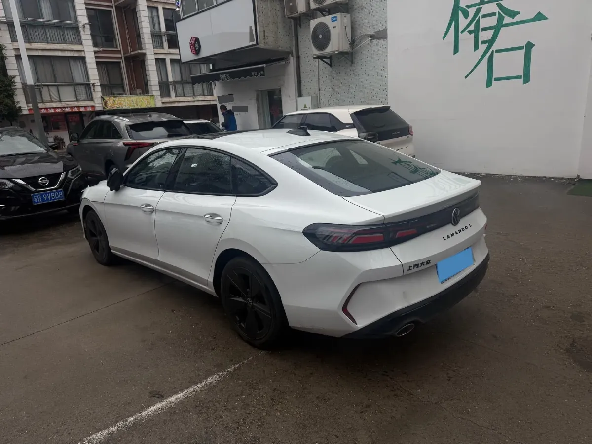 2026 Volkswagen Lamando 2.0T 220HP L4 7DCT,autocango,china used car exporter,china ev exporter,chinese used car exporter,chinese used ev exporter