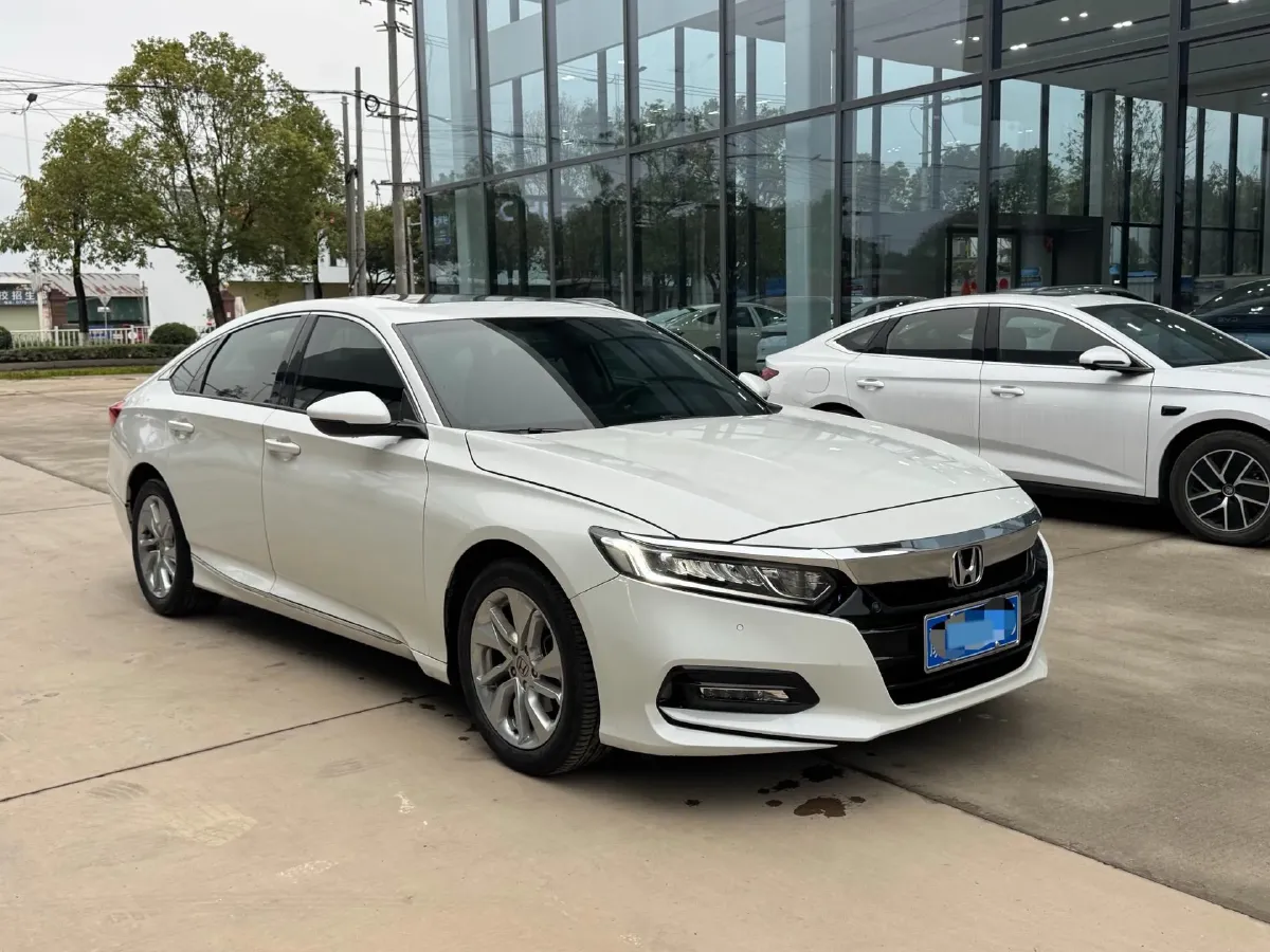 2018 Honda Accord 1.5T 194HP L4 CVT,autocango,china used car exporter,china ev exporter,chinese used car exporter,chinese used ev exporter