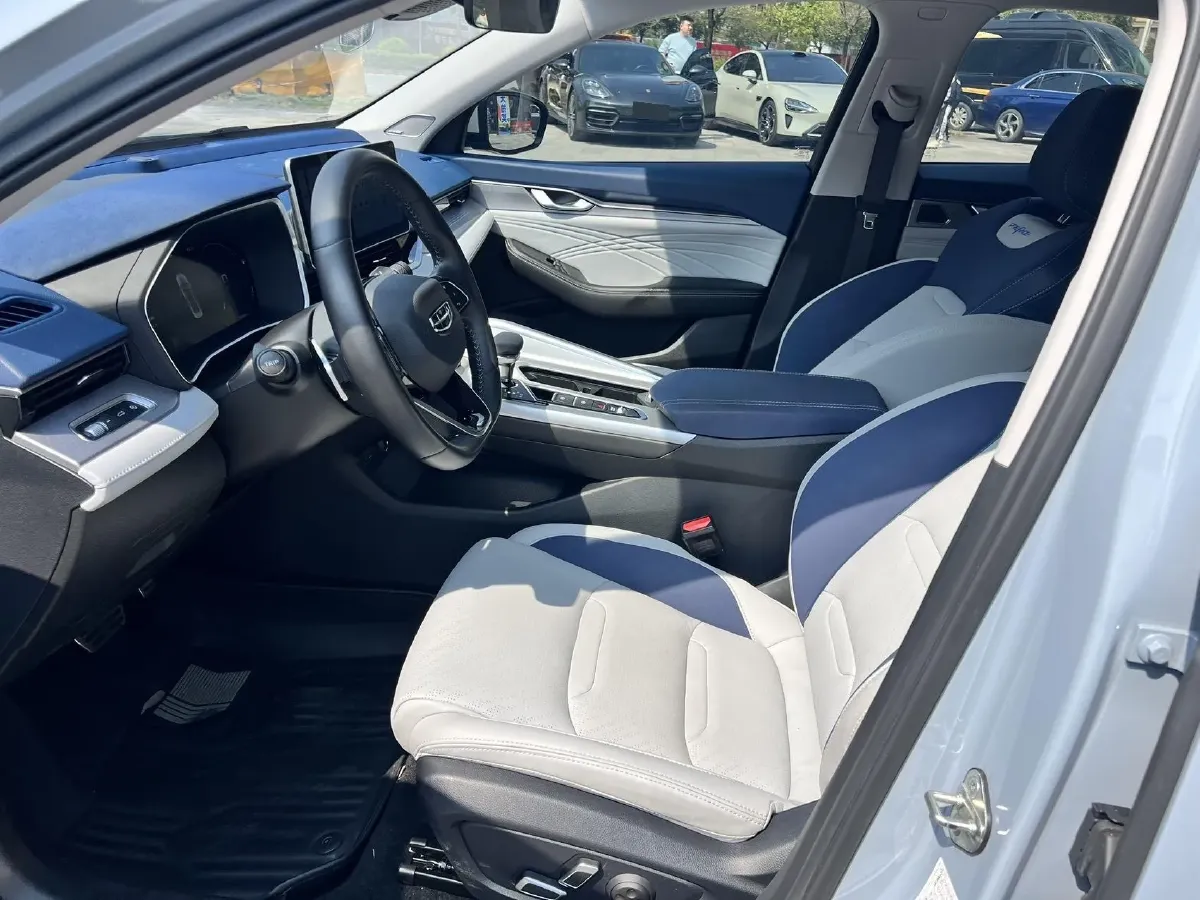 2021 Geely Preface 2.0T 190HP L4 7DCT,autocango,china used car exporter,china ev exporter,chinese used car exporter,chinese used ev exporter