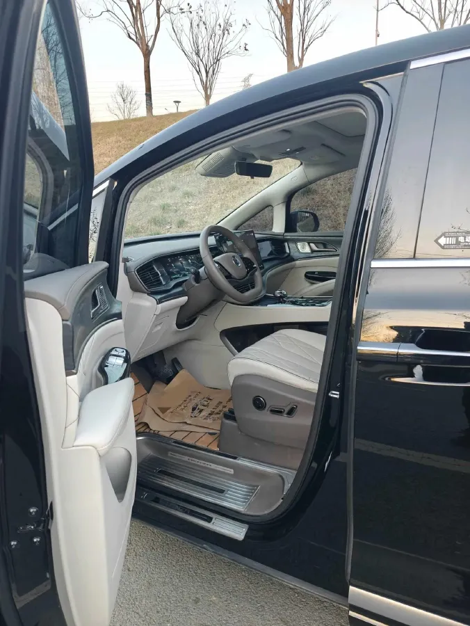 2022 HongQi HS7 3.0T 337HP V6 8AT,autocango,china used car exporter,china ev exporter,chinese used car exporter,chinese used ev exporter