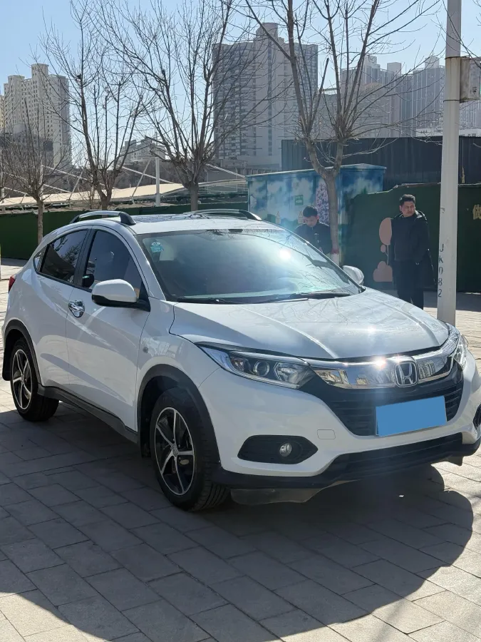 2022 Honda Vezel 1.5L 131HP L4 CVT,autocango,china used car exporter,china ev exporter,chinese used car exporter,chinese used ev exporter