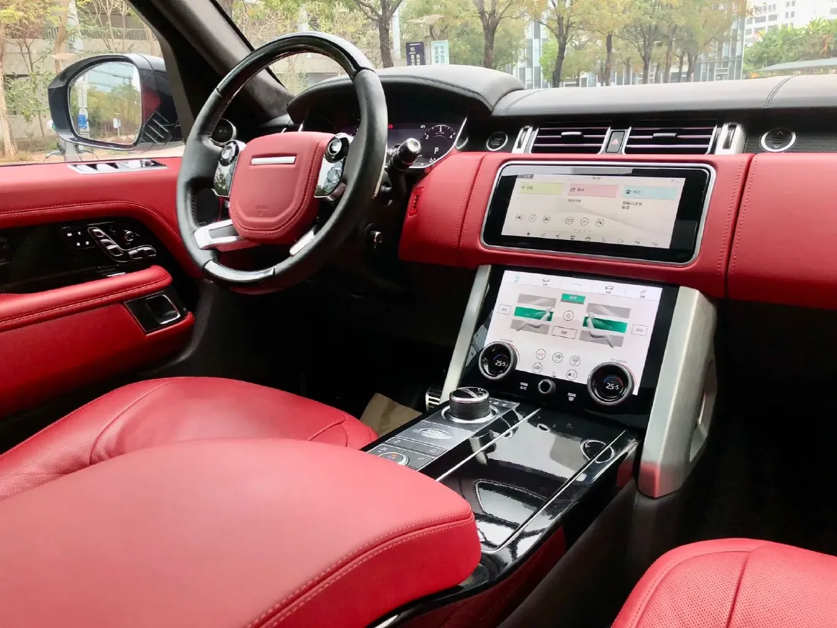 2018 Land Rover Range Rover Evoque 2.0T 241HP L4 9AT,autocango,china used car exporter,china ev exporter,chinese used car exporter,chinese used ev exporter