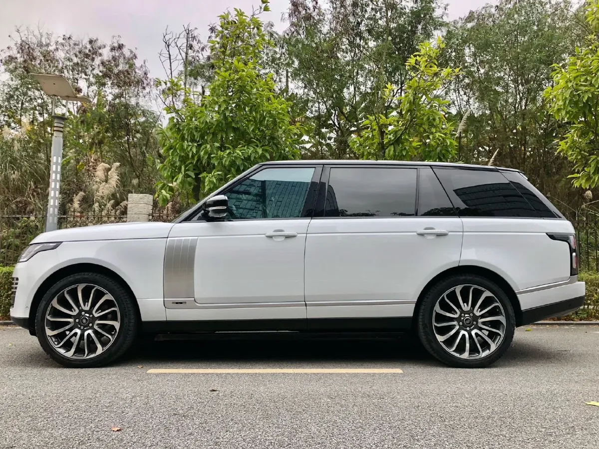 2018 Land Rover Range Rover Evoque 2.0T 241HP L4 9AT,autocango,china used car exporter,china ev exporter,chinese used car exporter,chinese used ev exporter