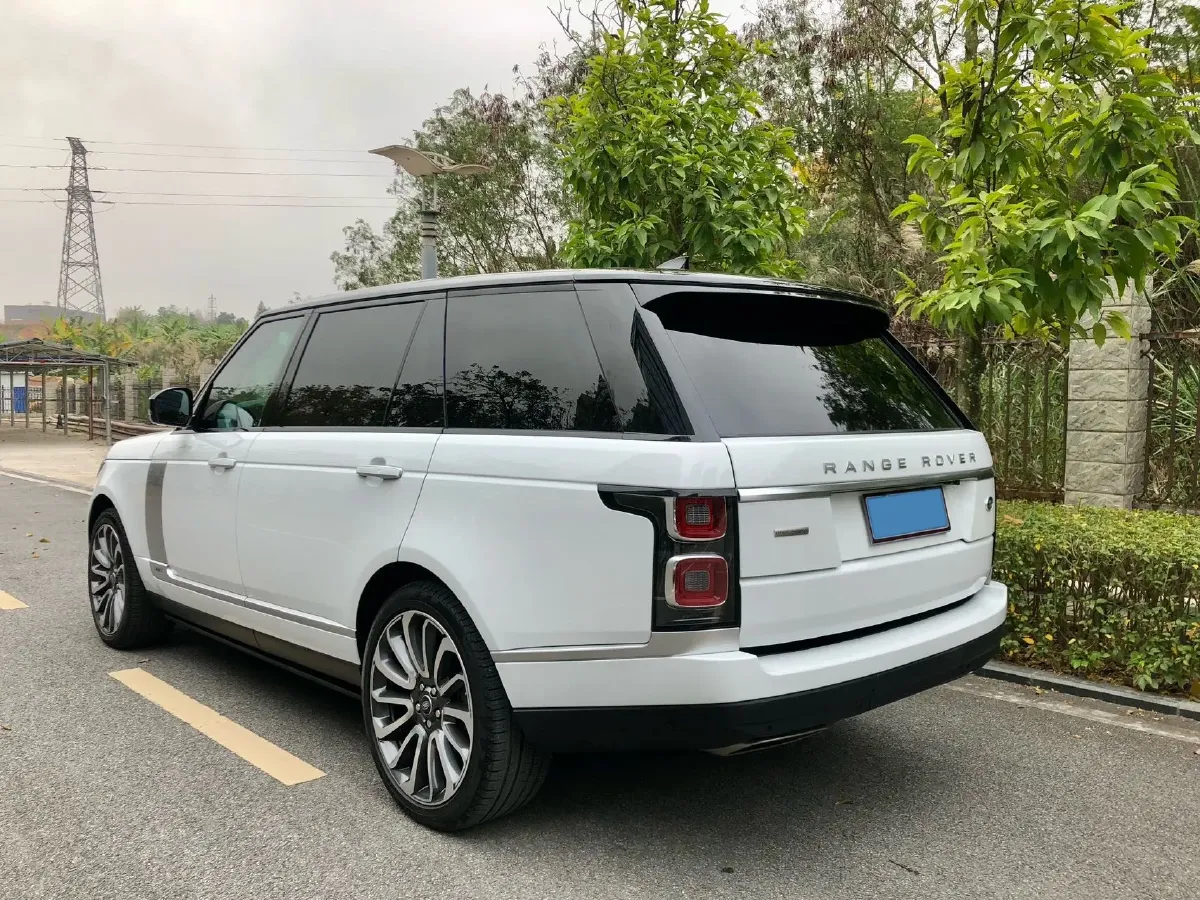 2018 Land Rover Range Rover Evoque 2.0T 241HP L4 9AT,autocango,china used car exporter,china ev exporter,chinese used car exporter,chinese used ev exporter