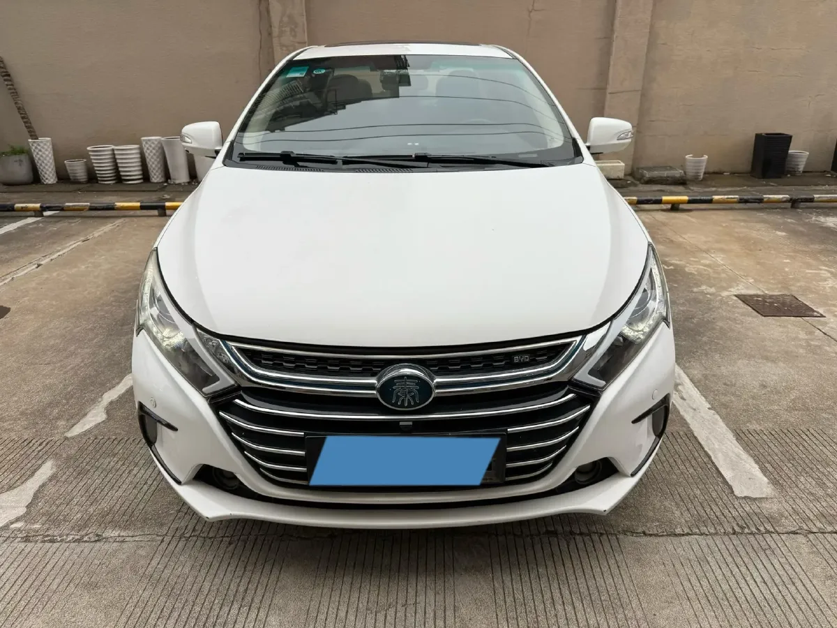 2017 BYD Qin 1.5T 154HP L4 6DCT PHEV 15.2KWH,autocango,china used car exporter,china ev exporter,chinese used car exporter,chinese used ev exporter