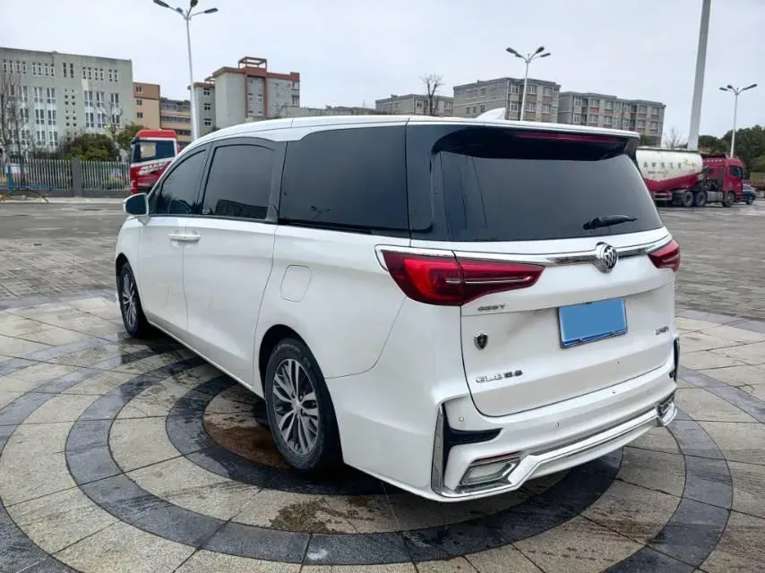 2021 Buick GL8 2.0T 237HP L4 9AT,autocango,china used car exporter,china ev exporter,chinese used car exporter,chinese used ev exporter