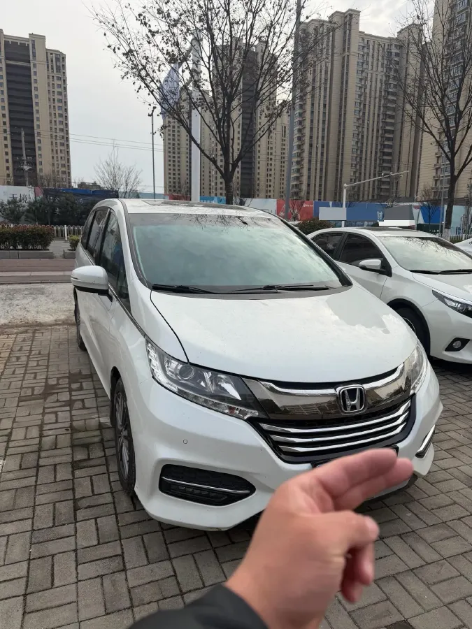 2018 Honda Odyssey 2.4L 186HP L4 CVT,autocango,china used car exporter,china ev exporter,chinese used car exporter,chinese used ev exporter