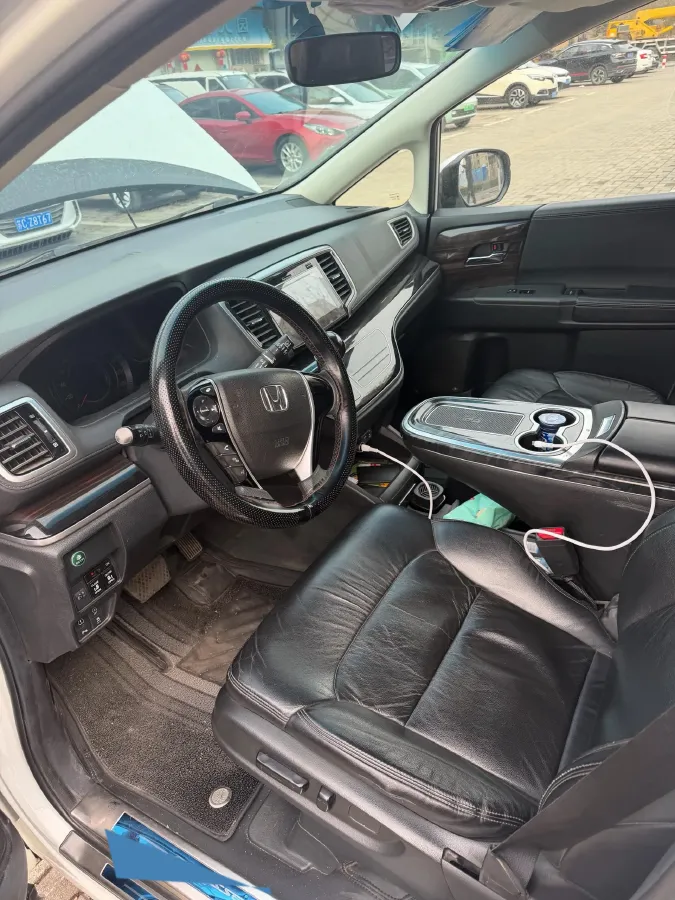 2018 Honda Odyssey 2.4L 186HP L4 CVT,autocango,china used car exporter,china ev exporter,chinese used car exporter,chinese used ev exporter