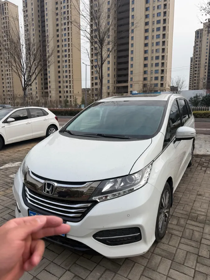 2018 Honda Odyssey 2.4L 186HP L4 CVT,autocango,china used car exporter,china ev exporter,chinese used car exporter,chinese used ev exporter