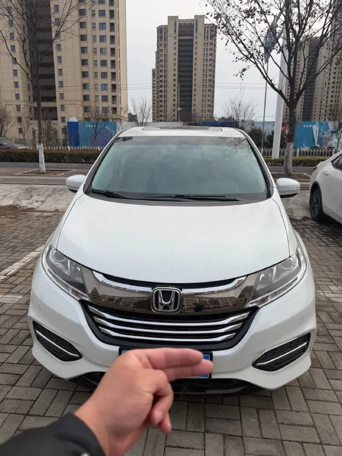 2018 Honda Odyssey 2.4L 186HP L4 CVT,autocango,china used car exporter,china ev exporter,chinese used car exporter,chinese used ev exporter