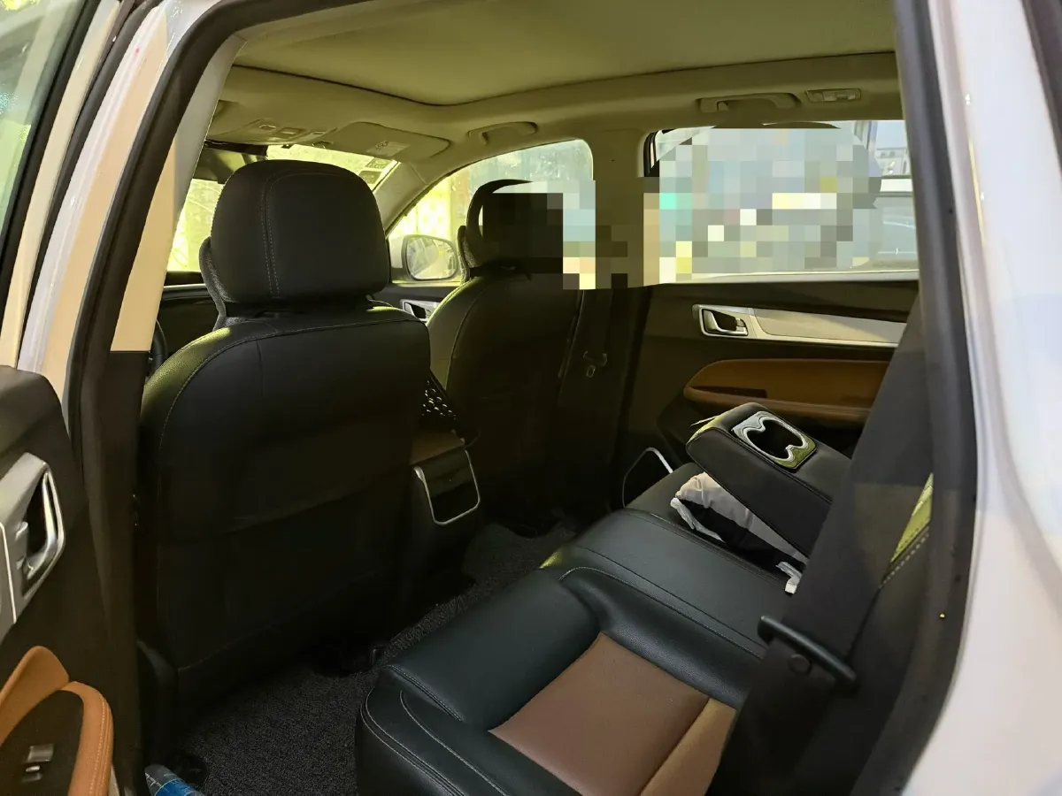 2019 Geely Vision X6 1.4T 133HP L4 CVT,autocango,china used car exporter,china ev exporter,chinese used car exporter,chinese used ev exporter