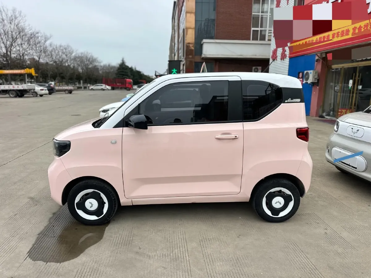 2022 WuLing HongGuang MINI EV BEV 13.9KWH,autocango,china used car exporter,china ev exporter,chinese used car exporter,chinese used ev exporter
