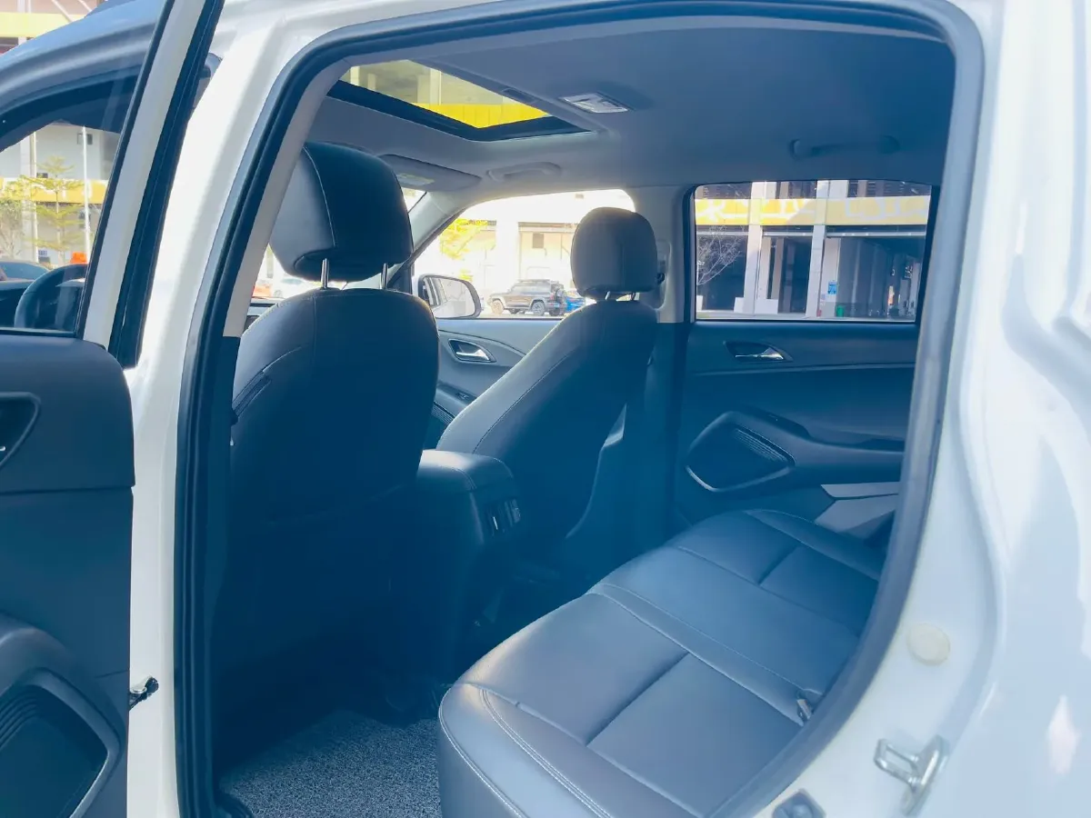 2021 Hyundai ix35 1.4T 140HP L4 7DCT,autocango,china used car exporter,china ev exporter,chinese used car exporter,chinese used ev exporter