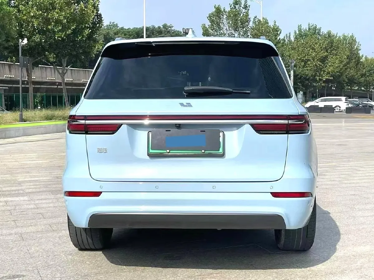 2020 Li ONE Range Extended 131HP REEV 40.5KWH,autocango,china used car exporter,china ev exporter,chinese used car exporter,chinese used ev exporter