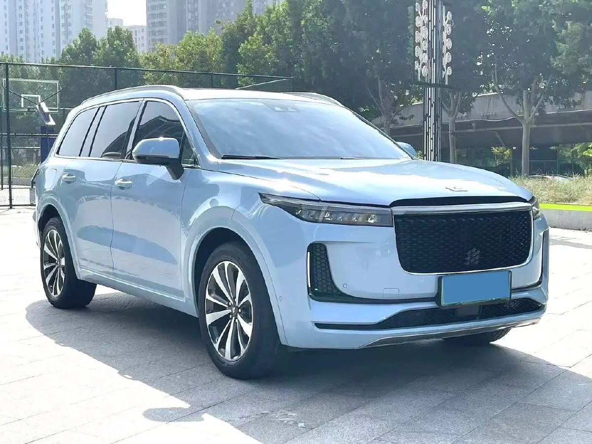 2020 Li ONE Range Extended 131HP REEV 40.5KWH,autocango,china used car exporter,china ev exporter,chinese used car exporter,chinese used ev exporter