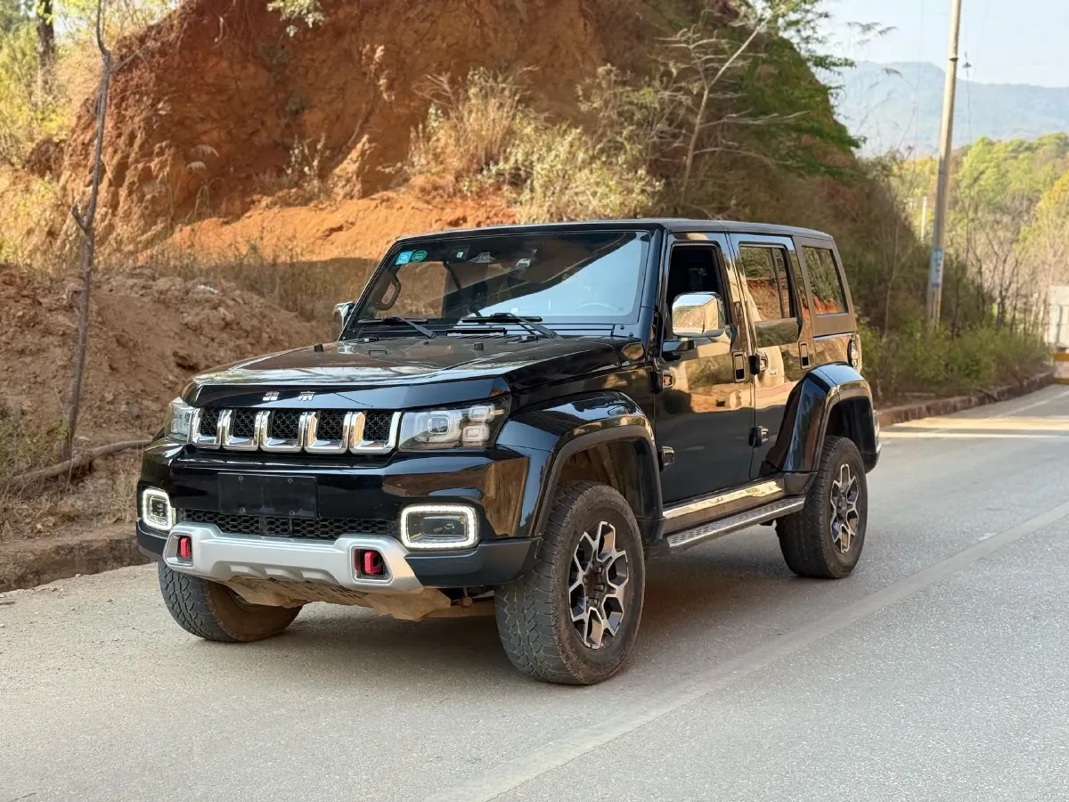 2019 Beijing BJ40 2.3T 231HP L4 6AT,autocango,china used car exporter,china ev exporter,chinese used car exporter,chinese used ev exporter