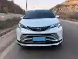 2023 Toyota Sienna 2.5L 189HP L4 E-CVT Hybrid