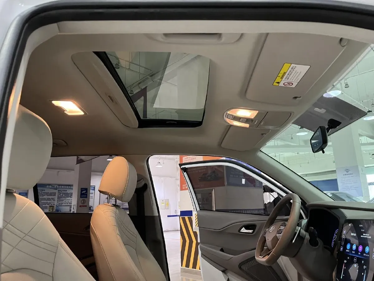 2021 Hyundai ix35 1.4T 140HP L4 7DCT,autocango,china used car exporter,china ev exporter,chinese used car exporter,chinese used ev exporter