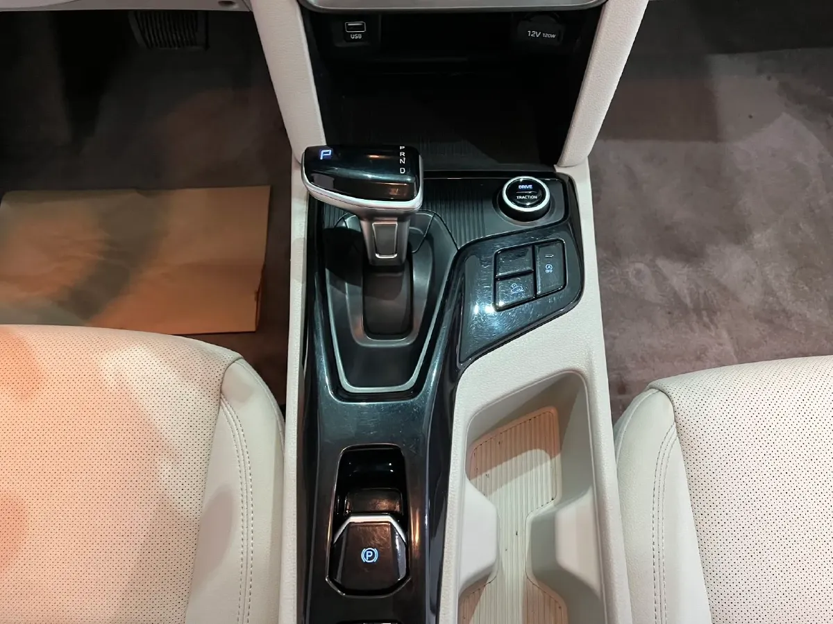 2021 Hyundai ix35 1.4T 140HP L4 7DCT,autocango,china used car exporter,china ev exporter,chinese used car exporter,chinese used ev exporter