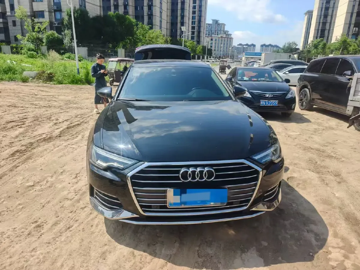 2021 Audi A6L 2.0T 224HP L4 7DCT,autocango,china used car exporter,china ev exporter,chinese used car exporter,chinese used ev exporter