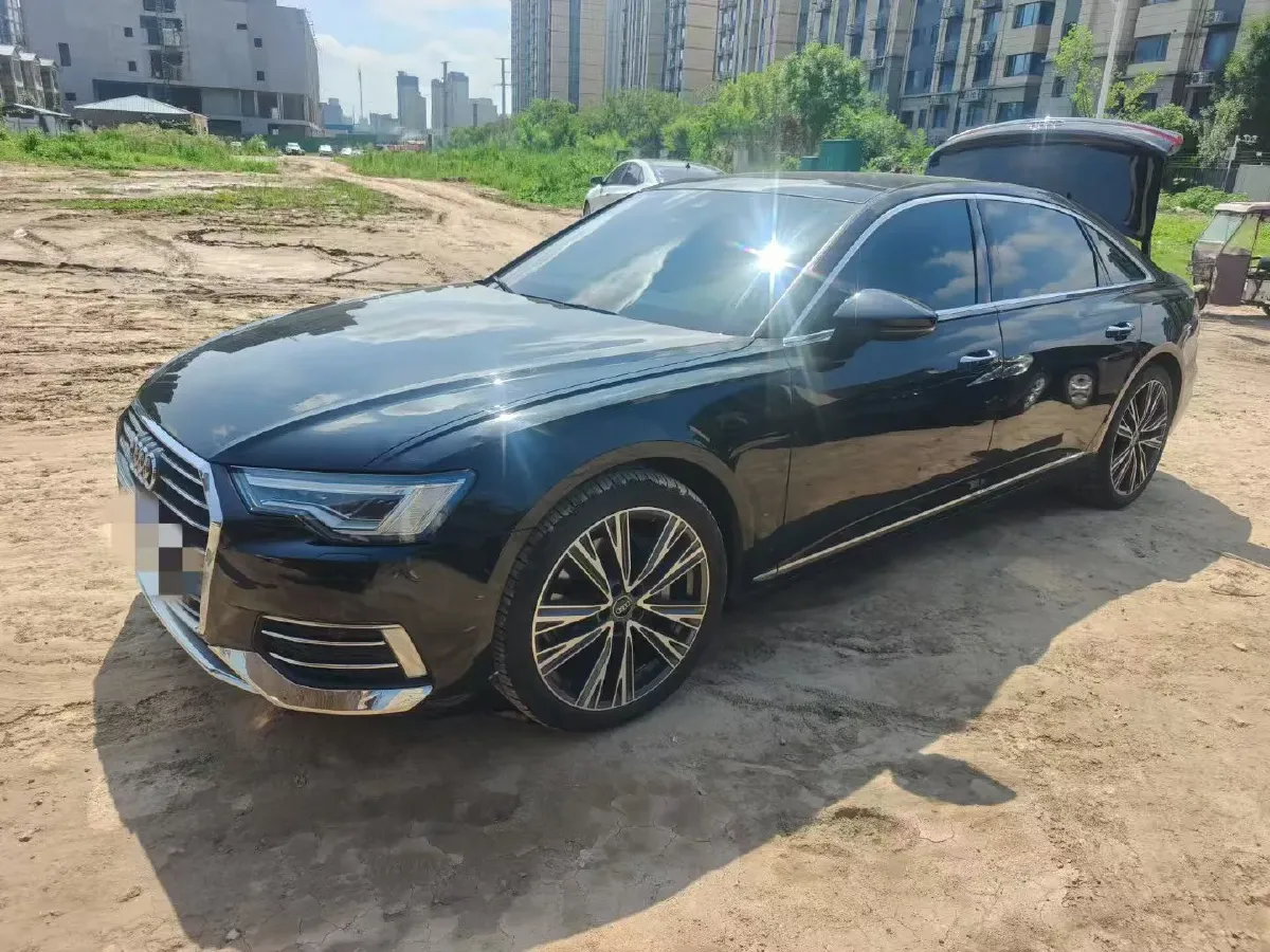 2021 Audi A6L 2.0T 224HP L4 7DCT,autocango,china used car exporter,china ev exporter,chinese used car exporter,chinese used ev exporter