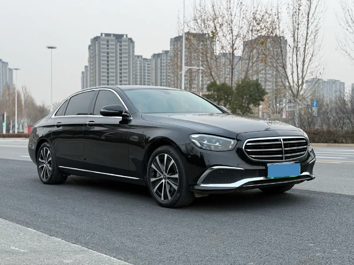 2022 Mercedes-Benz E Class 2.0T 211HP L4 9AT PHEV 25.4KWH,autocango,china used car exporter,china ev exporter,chinese used car exporter,chinese used ev exporter
