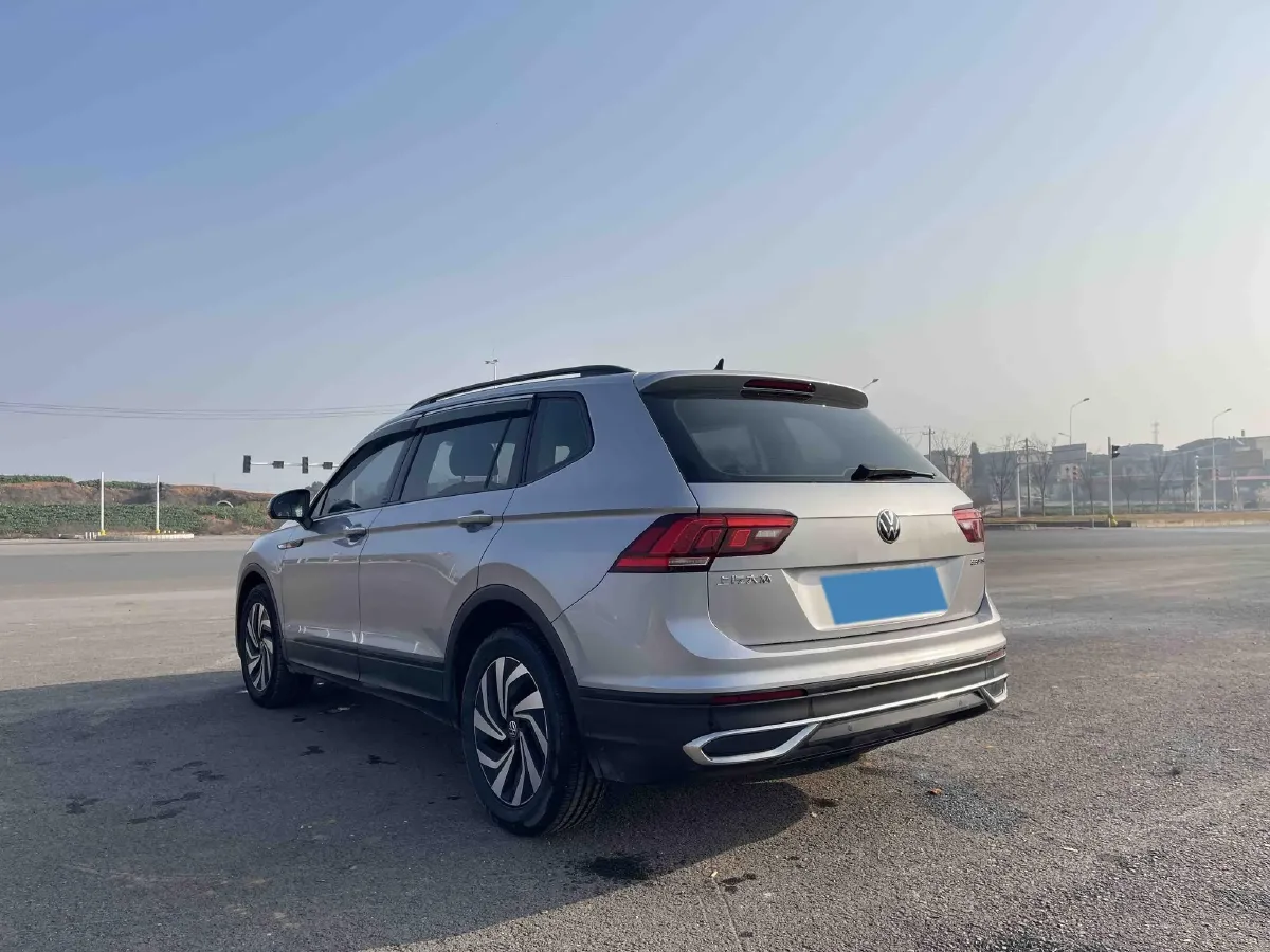 2022 MAXUS DaJia 5 BEV 70KWH,autocango,china used car exporter,china ev exporter,chinese used car exporter,chinese used ev exporter