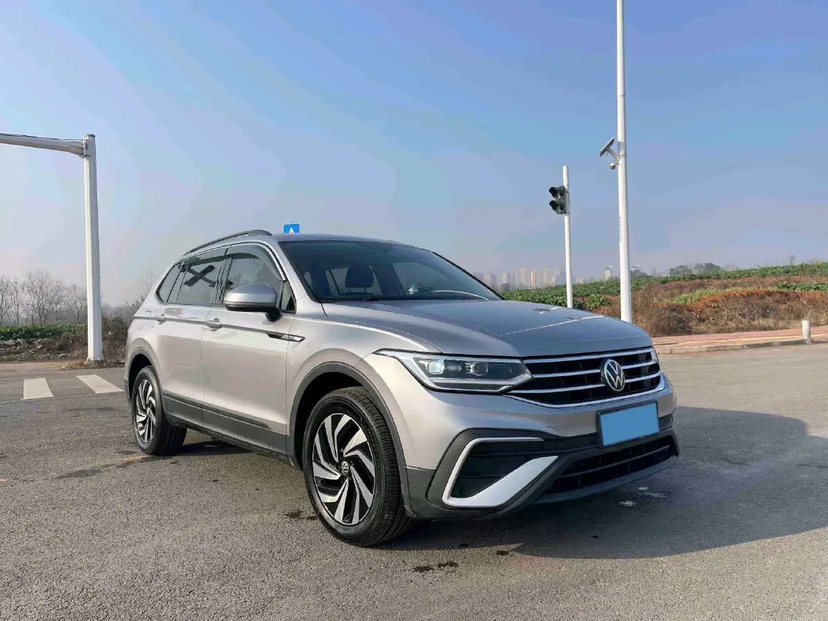 2022 MAXUS DaJia 5 BEV 70KWH,autocango,china used car exporter,china ev exporter,chinese used car exporter,chinese used ev exporter
