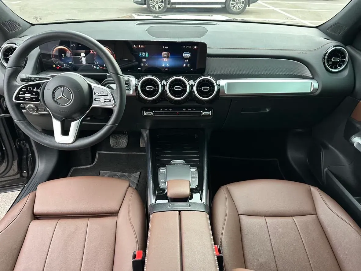 2022 Mercedes-Benz GLB Class 1.3T 163HP L4 7DCT,autocango,china used car exporter,china ev exporter,chinese used car exporter,chinese used ev exporter