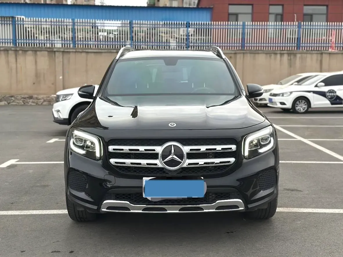 2022 Mercedes-Benz GLB Class 1.3T 163HP L4 7DCT,autocango,china used car exporter,china ev exporter,chinese used car exporter,chinese used ev exporter