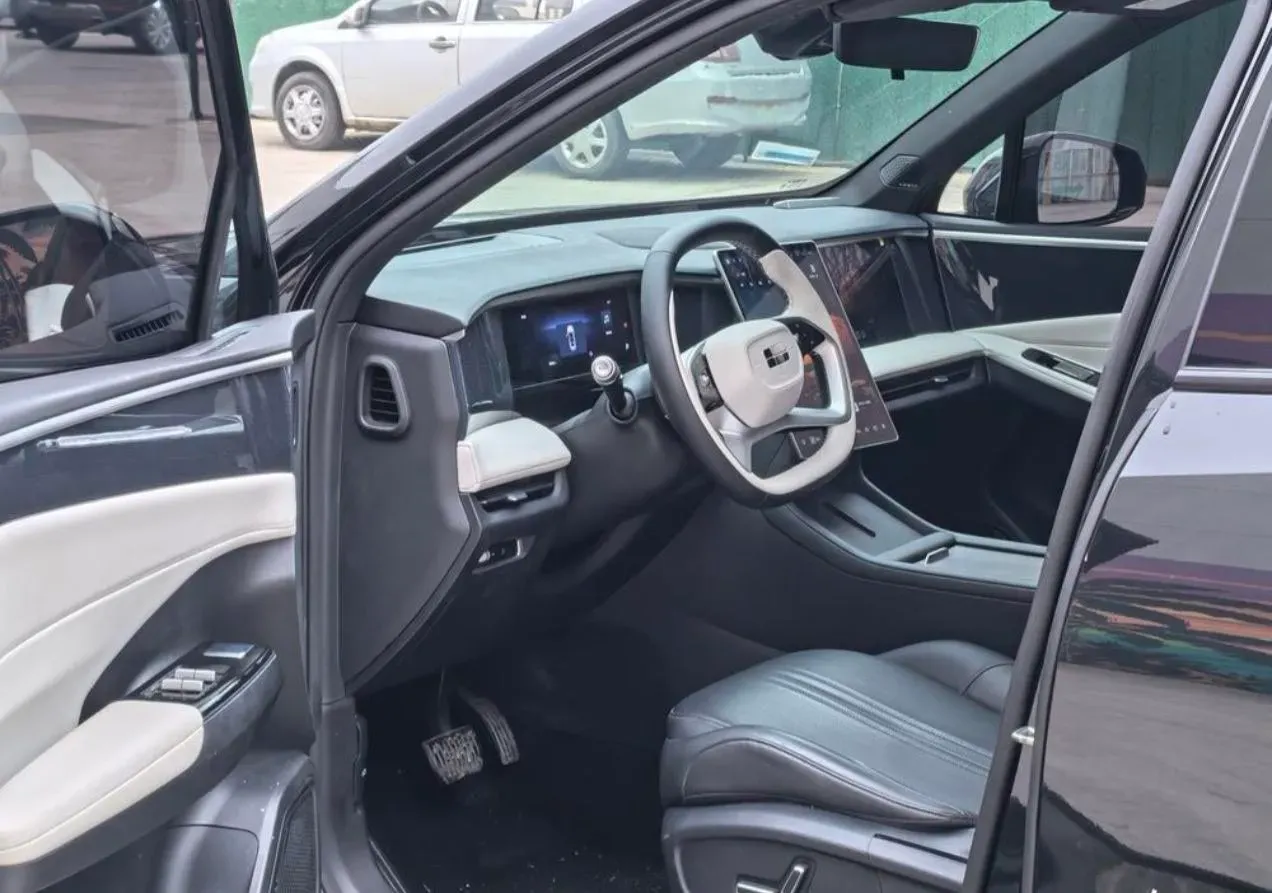 2024 Geely Galaxy L7 1.5T 163HP L4 3DHT PHEV 18.7KWH,autocango,china used car exporter,china ev exporter,chinese used car exporter,chinese used ev exporter