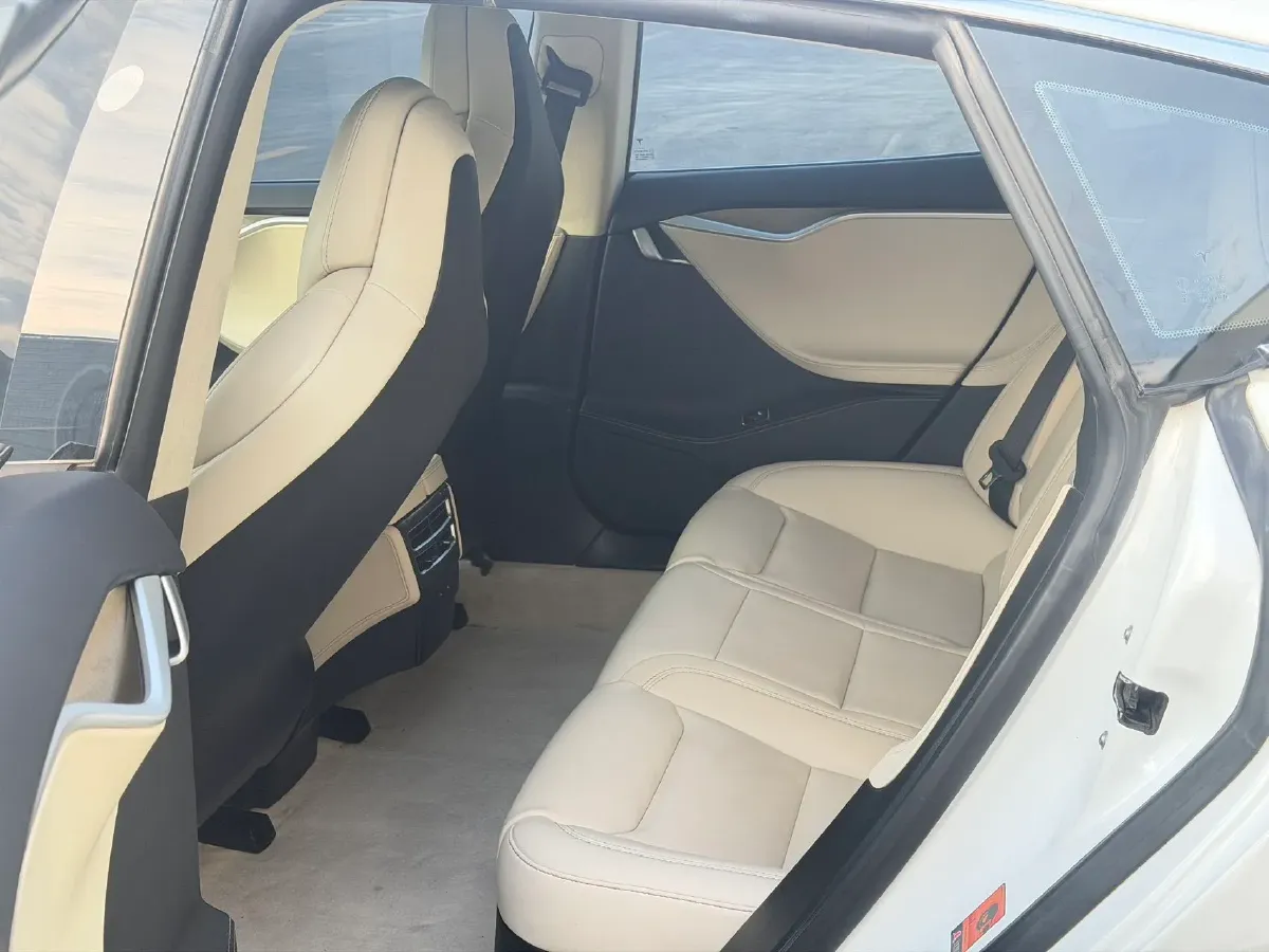 2017 Tesla Model S BEV 75KWH,autocango,china used car exporter,china ev exporter,chinese used car exporter,chinese used ev exporter