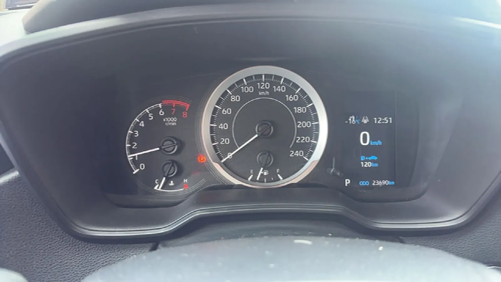 2021 Toyota Corolla 1.2T 116HP L4 CVT,autocango,china used car exporter,china ev exporter,chinese used car exporter,chinese used ev exporter