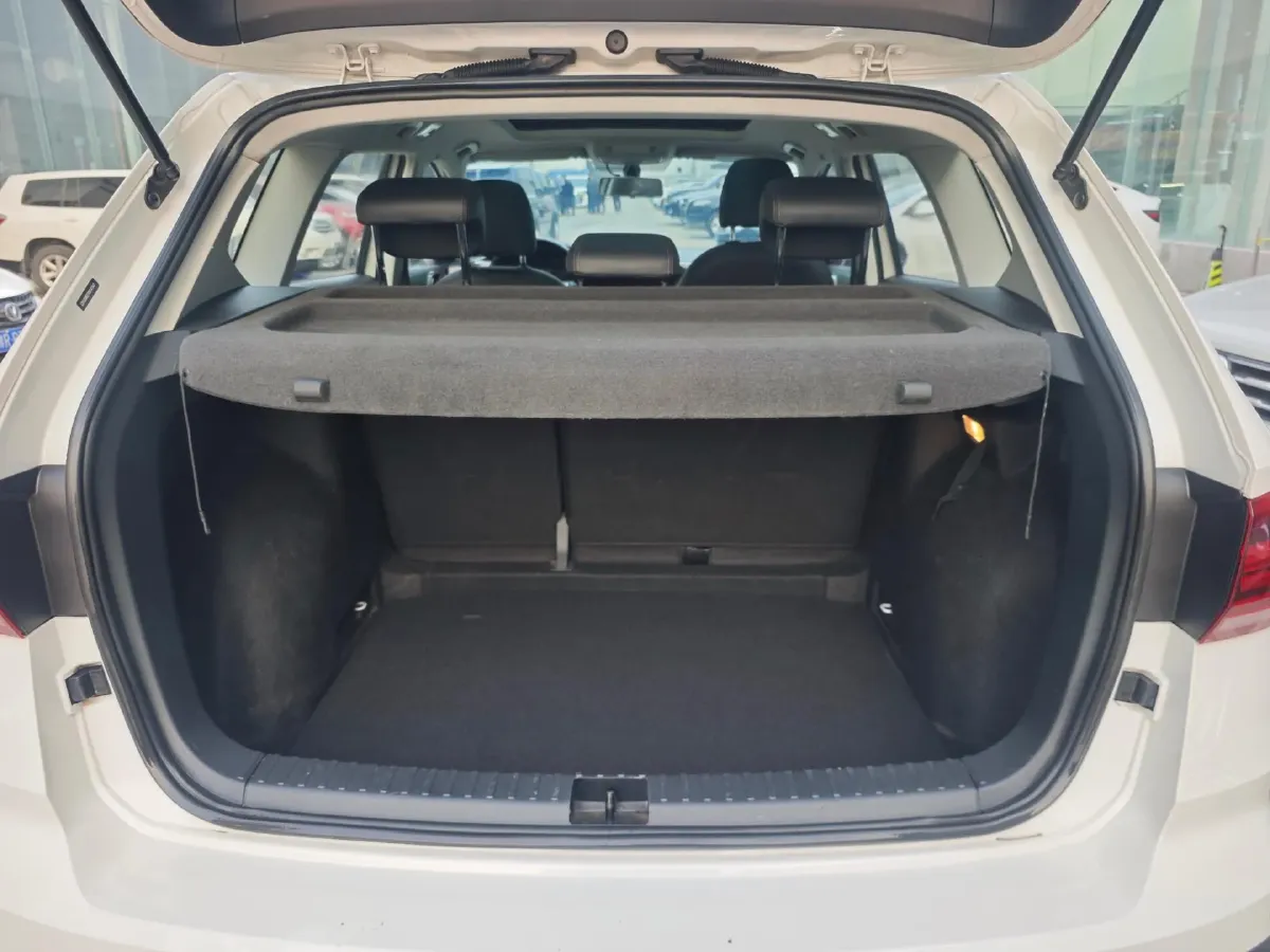 2020 Volkswagen Tharu 1.4T 150HP L4 7DCT,autocango,china used car exporter,china ev exporter,chinese used car exporter,chinese used ev exporter