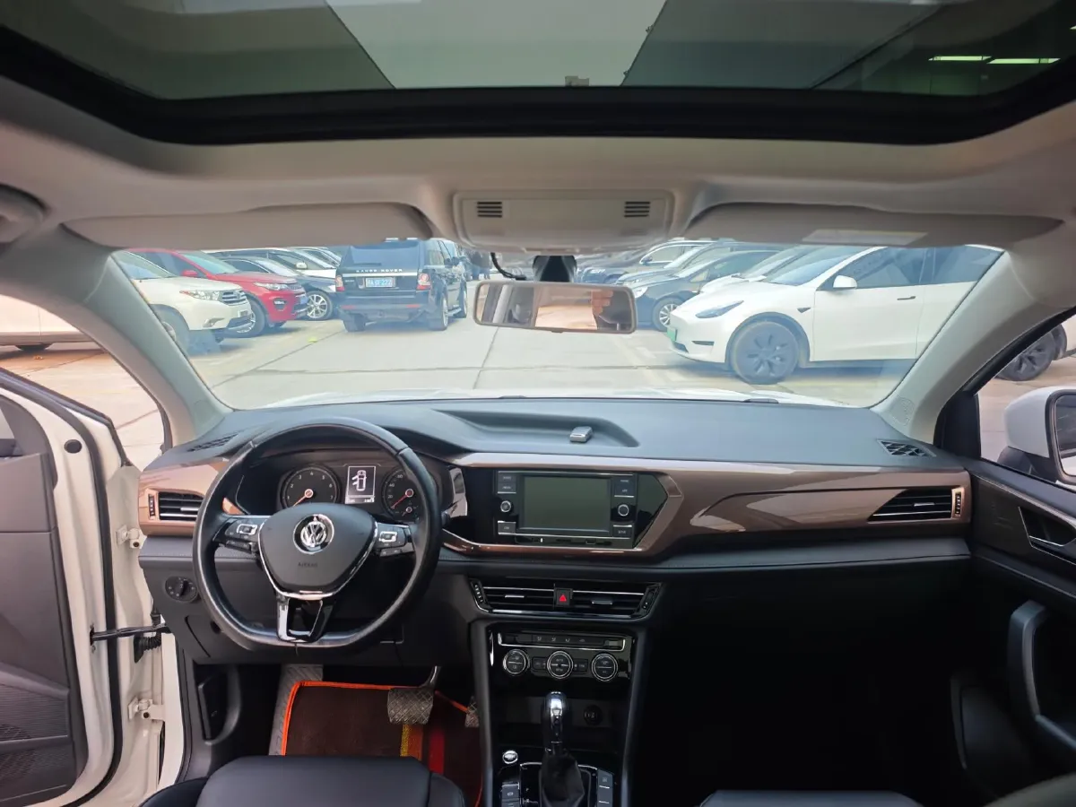 2020 Volkswagen Tharu 1.4T 150HP L4 7DCT,autocango,china used car exporter,china ev exporter,chinese used car exporter,chinese used ev exporter