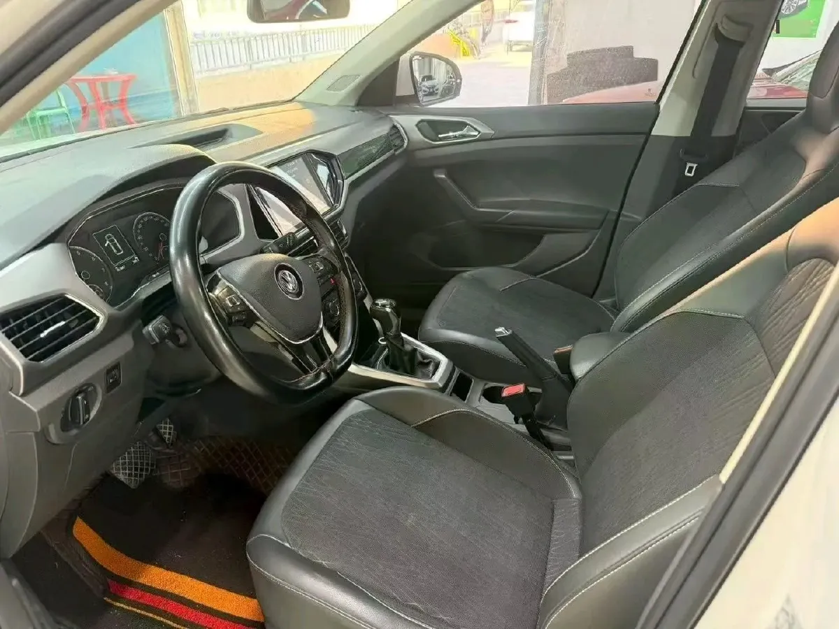 2019 Volkswagen T-Cross 1.5L 113HP L4 6AT,autocango,china used car exporter,china ev exporter,chinese used car exporter,chinese used ev exporter