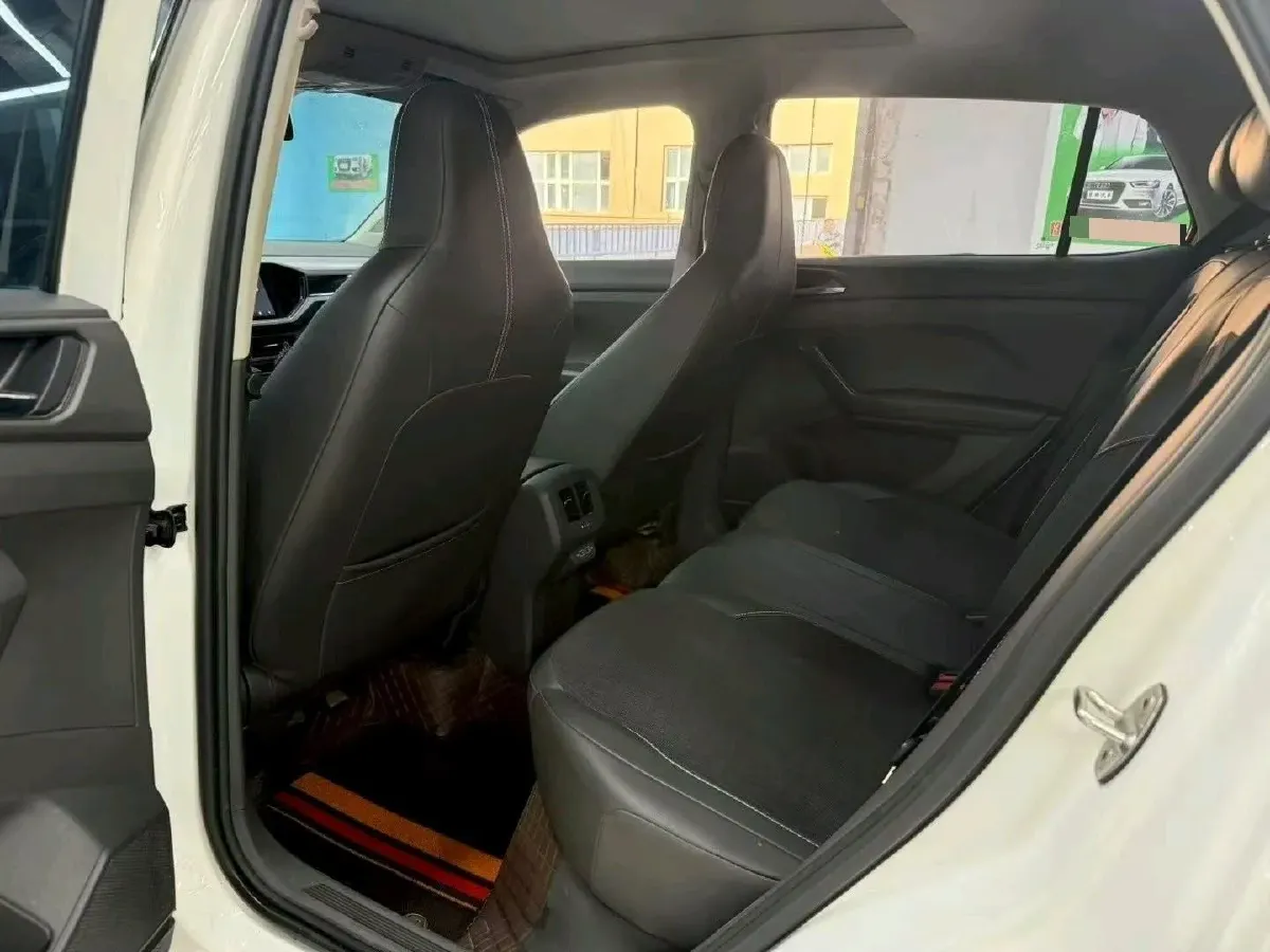 2019 Volkswagen T-Cross 1.5L 113HP L4 6AT,autocango,china used car exporter,china ev exporter,chinese used car exporter,chinese used ev exporter