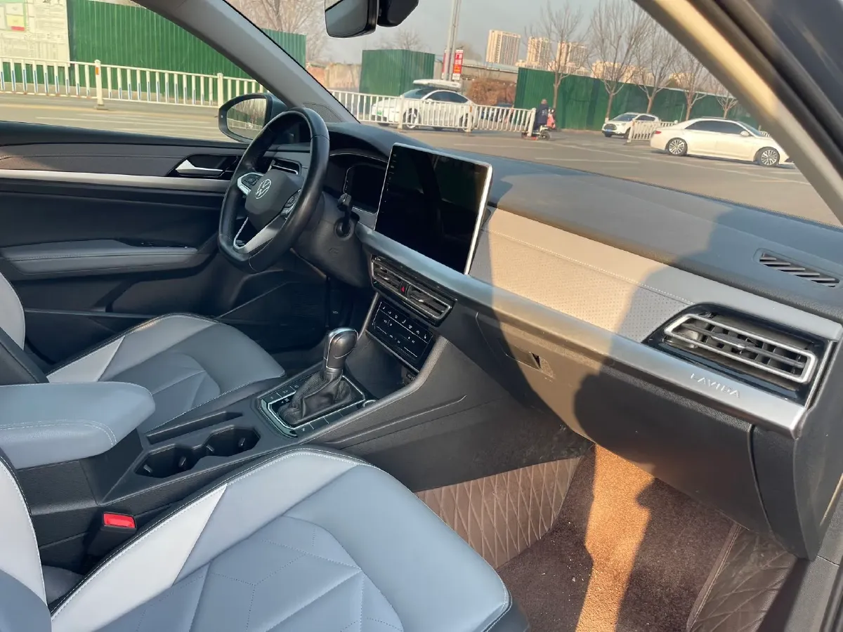 2023 Volkswagen Lavida 1.4T 150HP L4 7DCT,autocango,china used car exporter,china ev exporter,chinese used car exporter,chinese used ev exporter