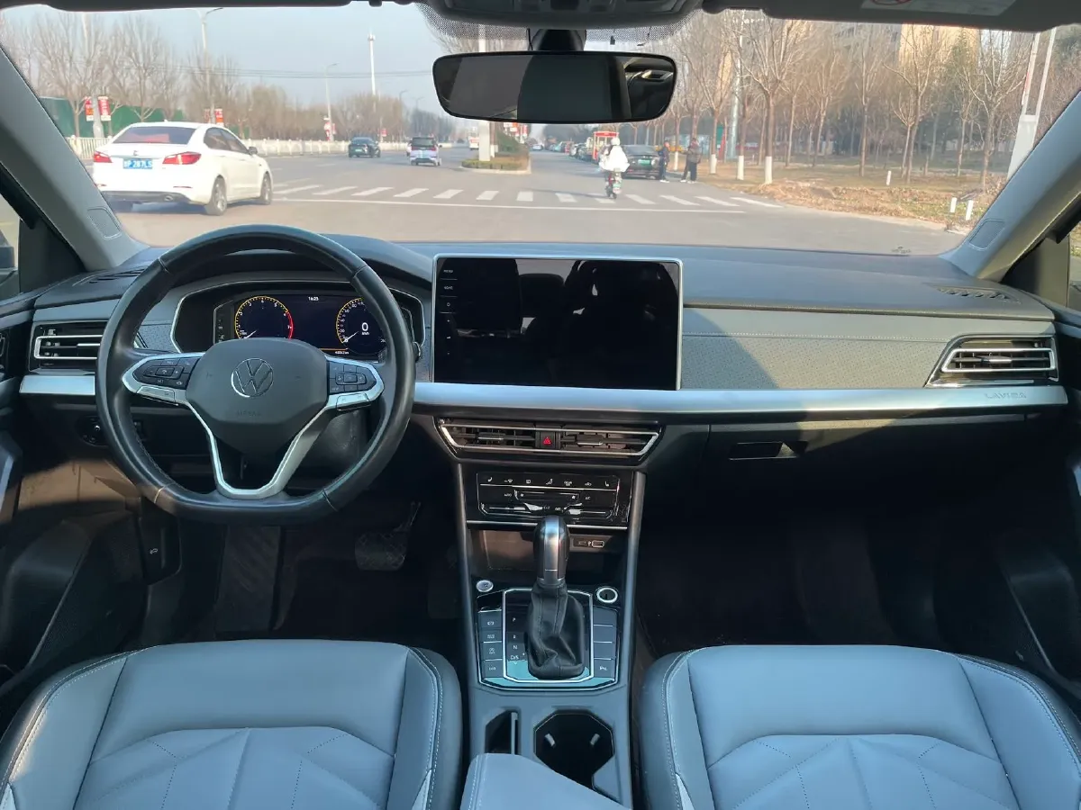 2023 Volkswagen Lavida 1.4T 150HP L4 7DCT,autocango,china used car exporter,china ev exporter,chinese used car exporter,chinese used ev exporter