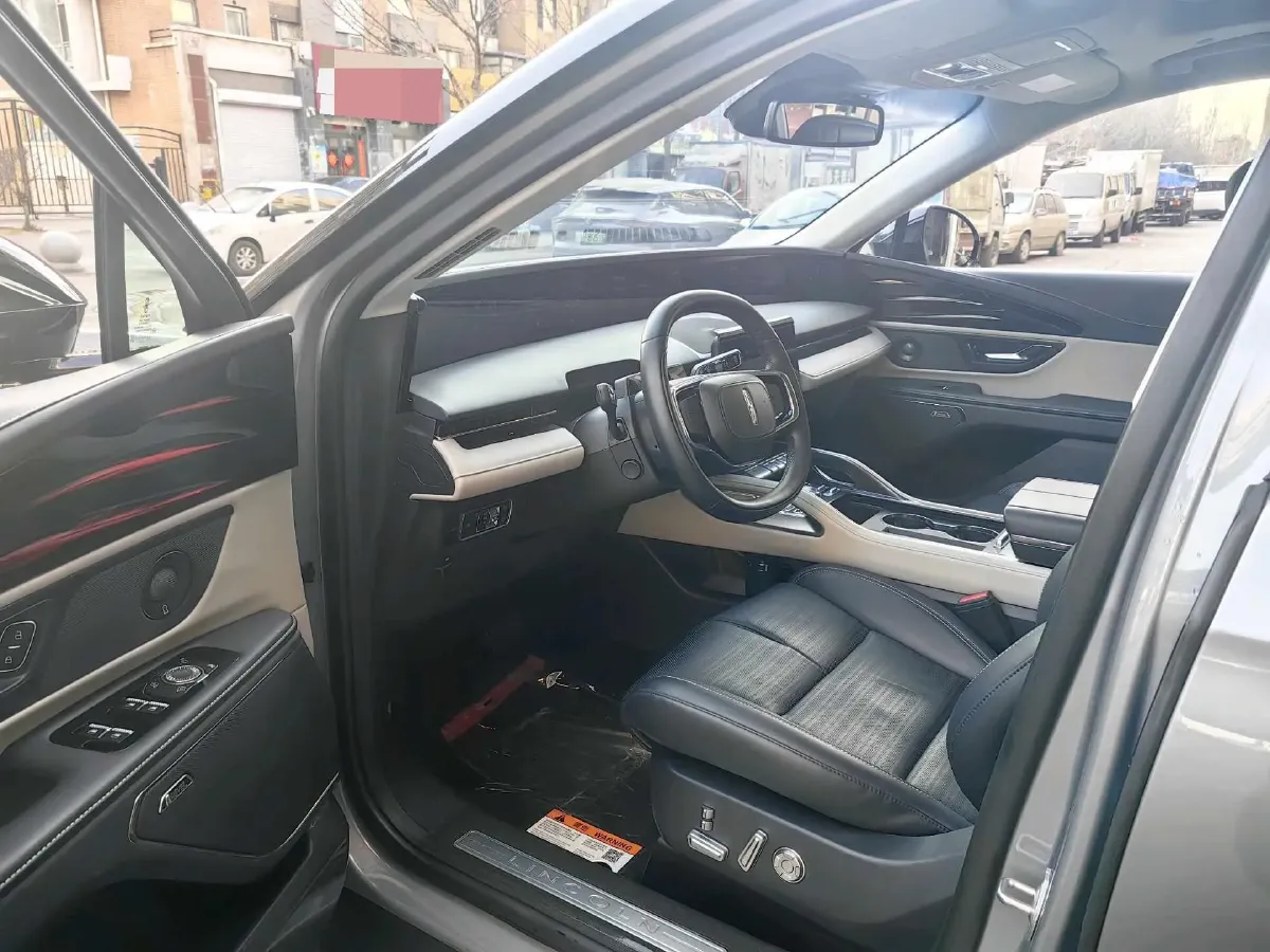 2023 Lincoln Nautilus 2.0T 261HP L4 8AT,autocango,china used car exporter,china ev exporter,chinese used car exporter,chinese used ev exporter