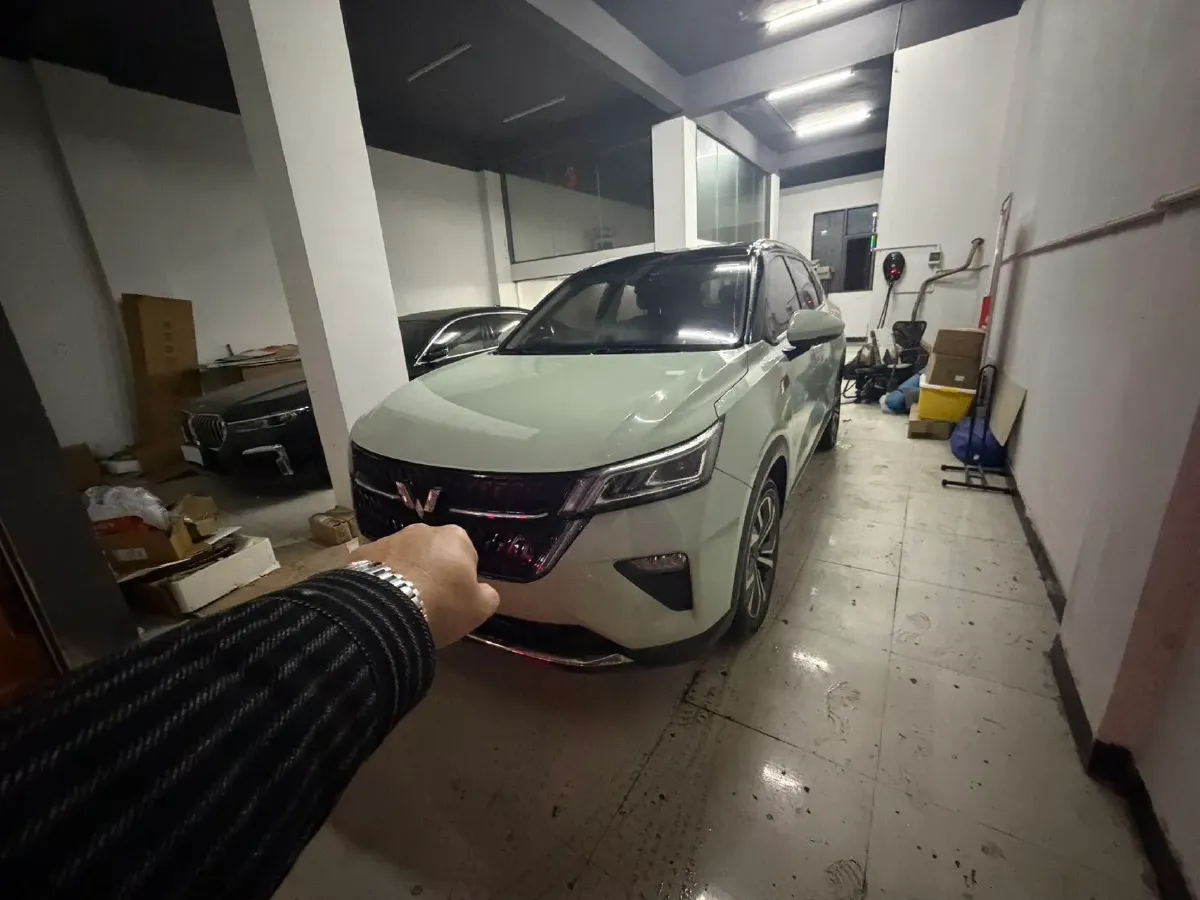 2021 WuLing XingChen 1.5T 147HP L4 CVT,autocango,china used car exporter,china ev exporter,chinese used car exporter,chinese used ev exporter