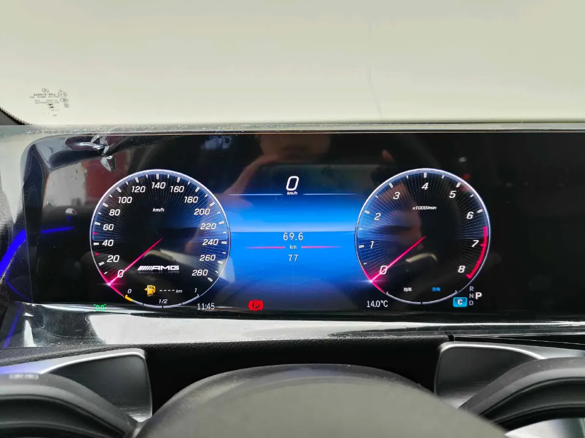 2024 Mercedes-Benz GLB AMG 2.0T 306HP L4 8DCT,autocango,china used car exporter,china ev exporter,chinese used car exporter,chinese used ev exporter