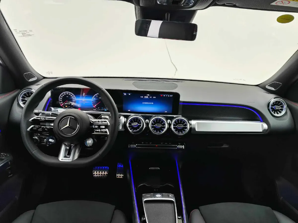 2024 Mercedes-Benz GLB AMG 2.0T 306HP L4 8DCT,autocango,china used car exporter,china ev exporter,chinese used car exporter,chinese used ev exporter