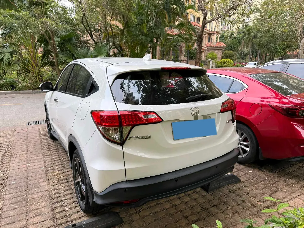 2020 Honda Vezel 1.5L 131HP L4 CVT,autocango,china used car exporter,china ev exporter,chinese used car exporter,chinese used ev exporter