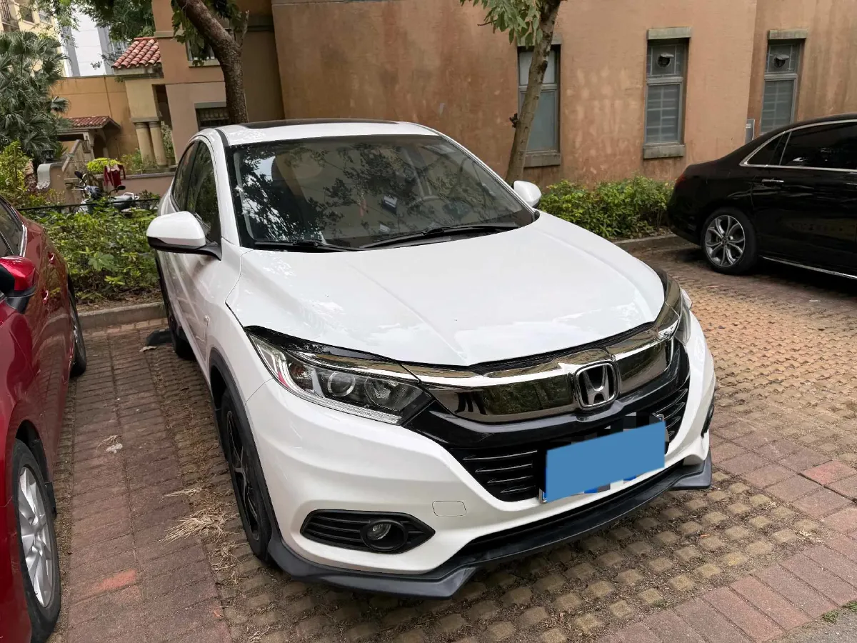 2020 Honda Vezel 1.5L 131HP L4 CVT,autocango,china used car exporter,china ev exporter,chinese used car exporter,chinese used ev exporter