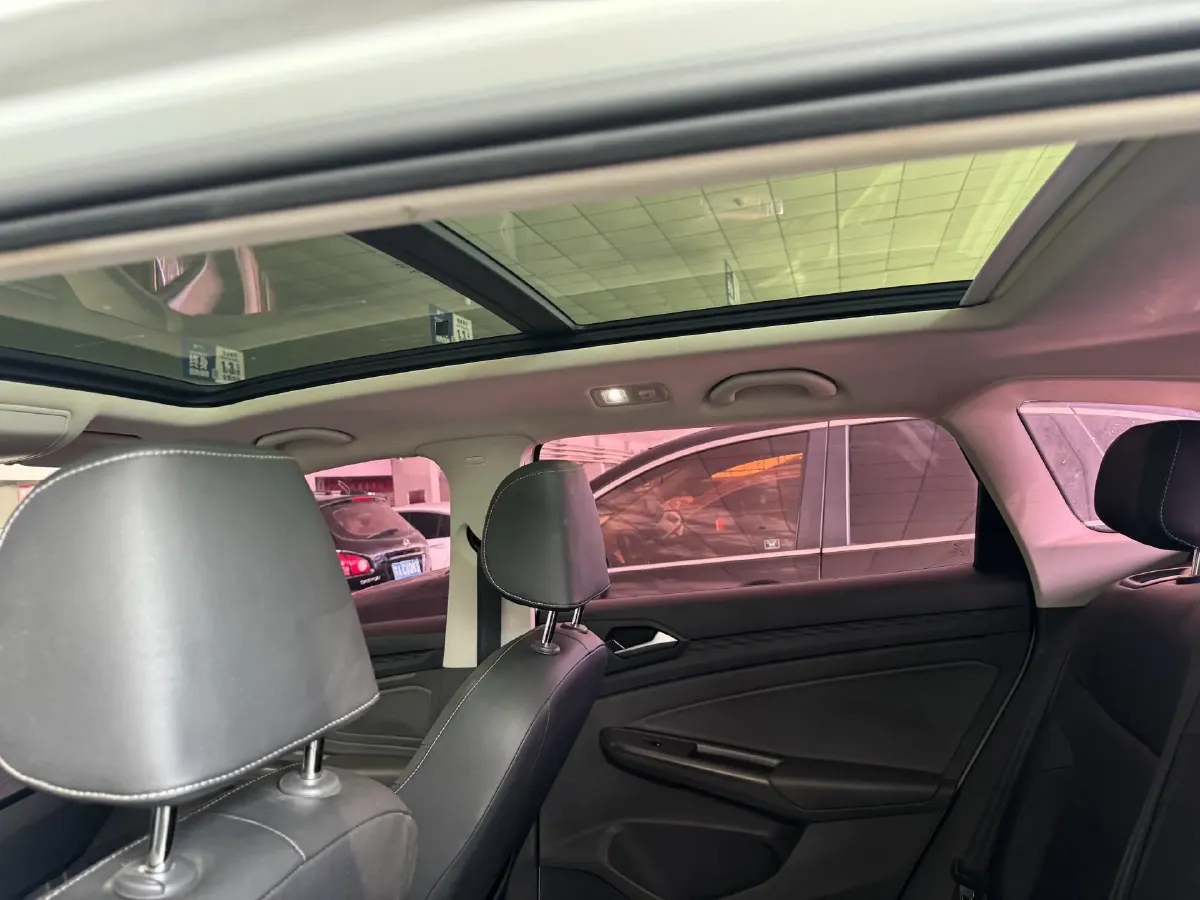 2020 Jetta VS7 1.4T 150HP L4 6AT,autocango,china used car exporter,china ev exporter,chinese used car exporter,chinese used ev exporter